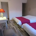 De La Bastide
