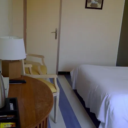 De La Bastide Hotel 2*