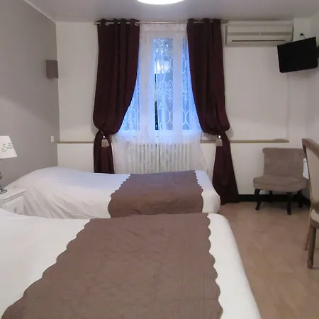 De La Bastide Hotel 2*