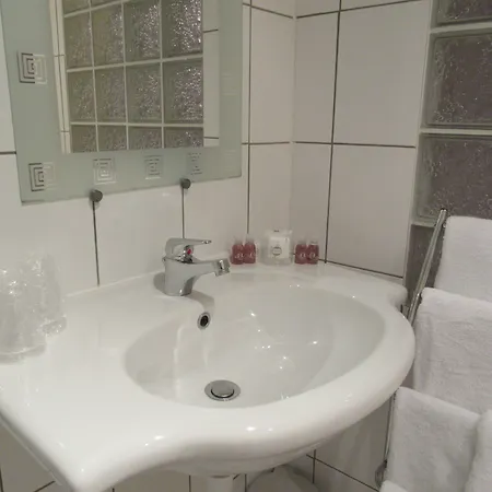 De La Bastide فندق 2*