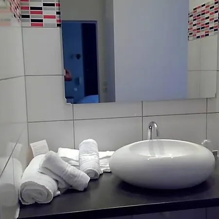 Szálloda De La Bastide 2*