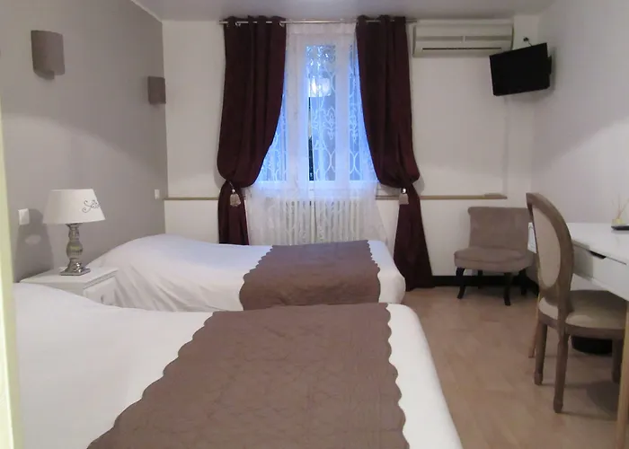 De La Bastide Hotel 2*