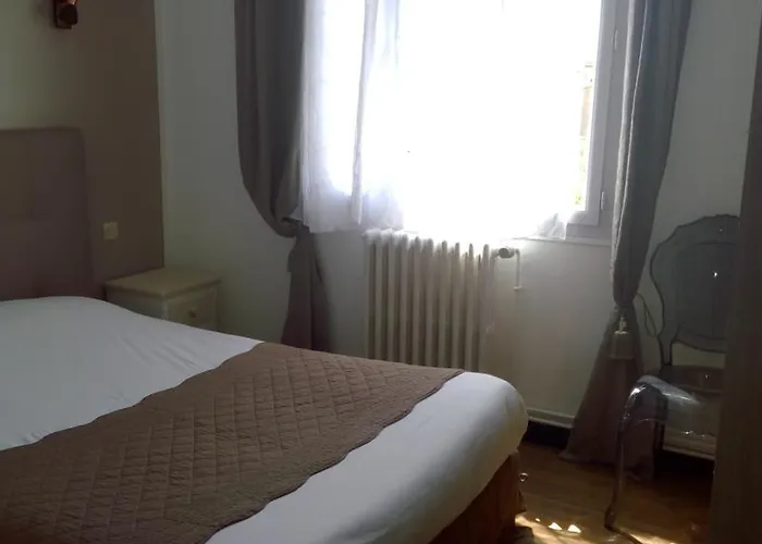 De La Bastide Otel 2*